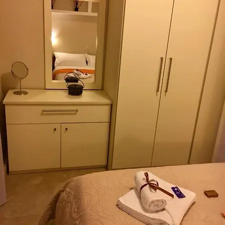 Anna Deluxe Апартаменты *