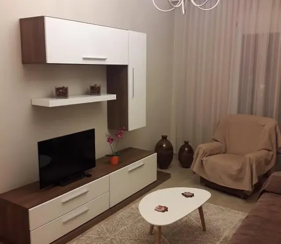 Anna Deluxe 卡瓦拉